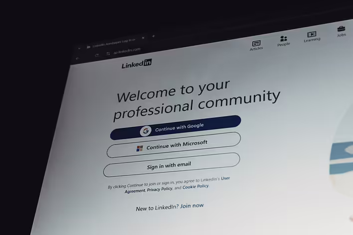 Лінкедін: як побудувати кар'єру з нуля