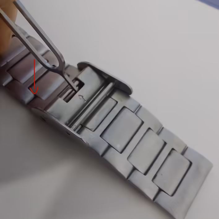 Відкриваємо затискний елемент