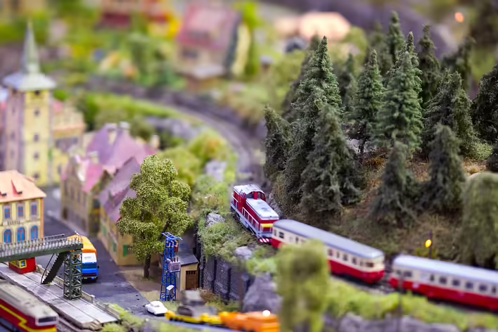 Modellbahn-Sammlungen: Ein Hobby für Geduldige und Detailverliebte