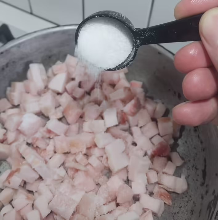 та присолюємо