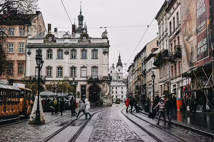 Lviv Routes: An Insider's Look at the City and Its Surroundings