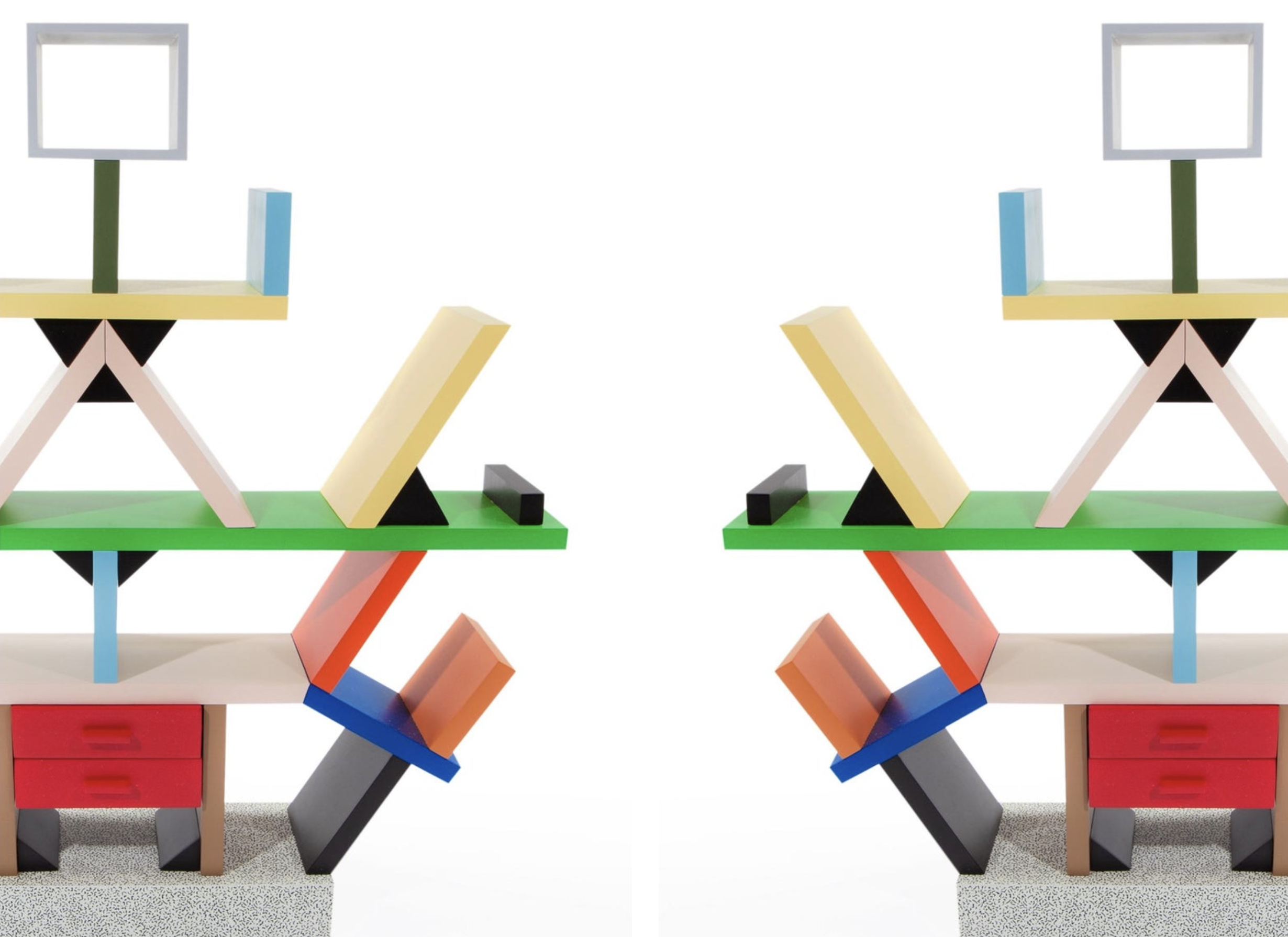 Гра кольору та форми: Етажерка Carlton