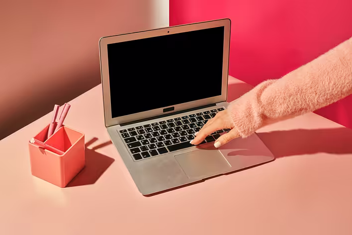 Is it worth repairing an old MacBook? A detailed analysis of economic feasibility