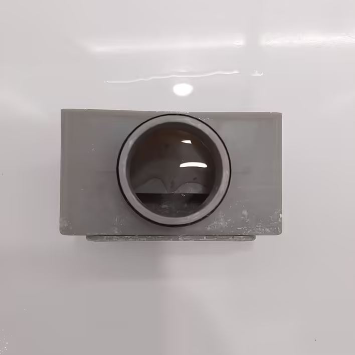 Старий водний сифон з душового трапу