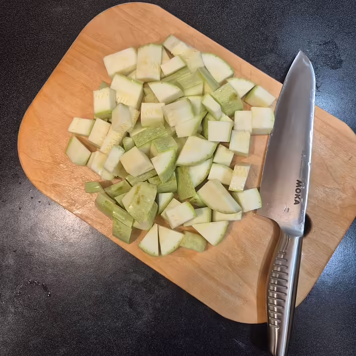 Нарізка кабачка