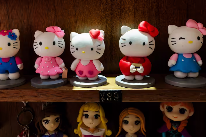 Okładka posta: Kawaii: co to jest i jak „słodkość” stała się kulturowym fenomenem Japonii