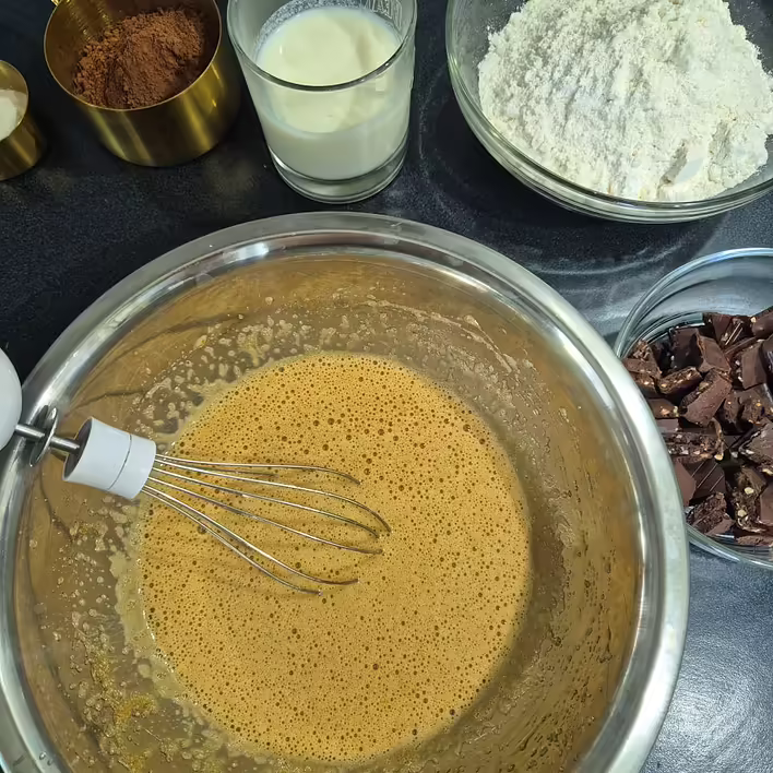 змішали яйця з цукром