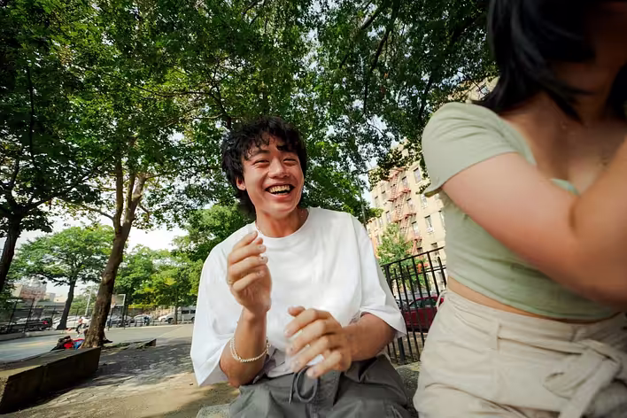 Обкладинка допису: Метаіронія та постіронія: що це таке