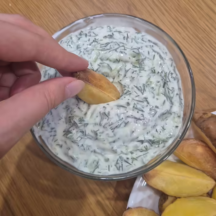 Dżadziki: prosty przepis krok po kroku na smaczny i zdrowy sos grecki