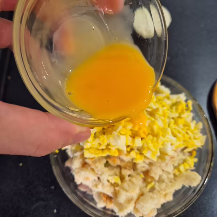 додали жовток