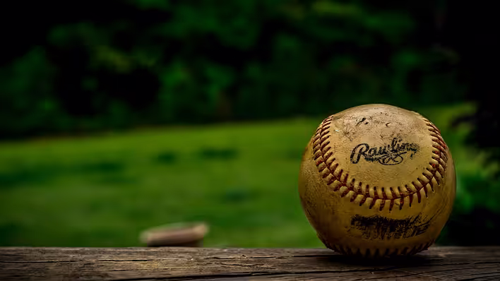 What is softball: the basics and secrets of the game