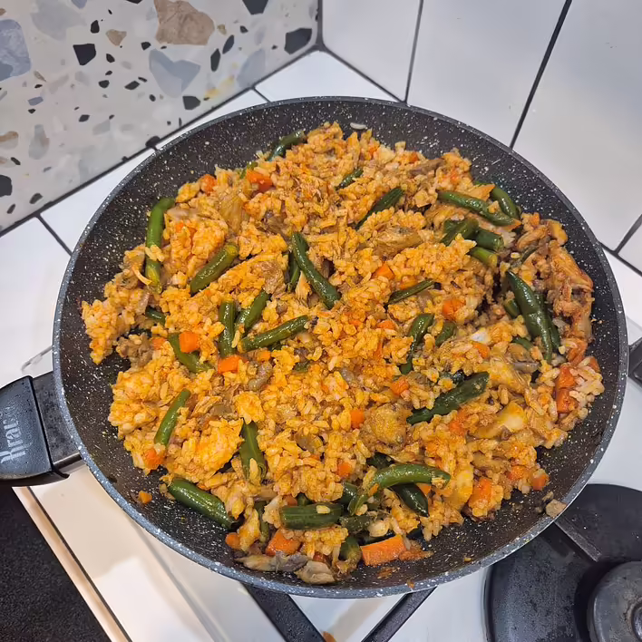 вимішали та смажимо на середньому вогні