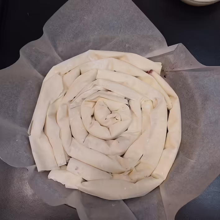 виклали всі трубочки спіральками