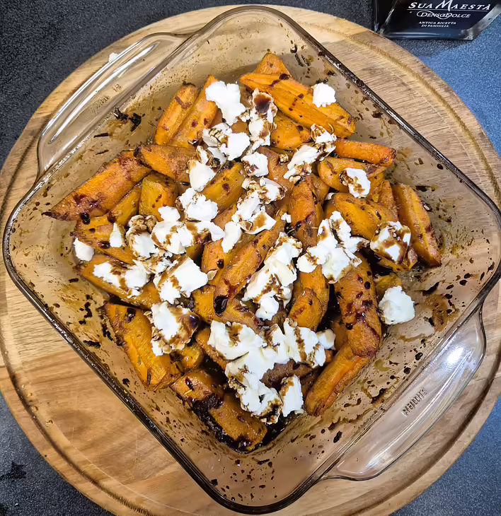 Pieczone pikantne marchewki: pomysł na szybki i zdrowy obiad