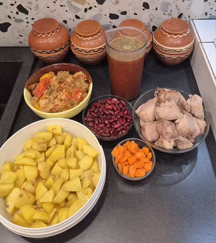 заготовки, перед етапом збирання в горщики