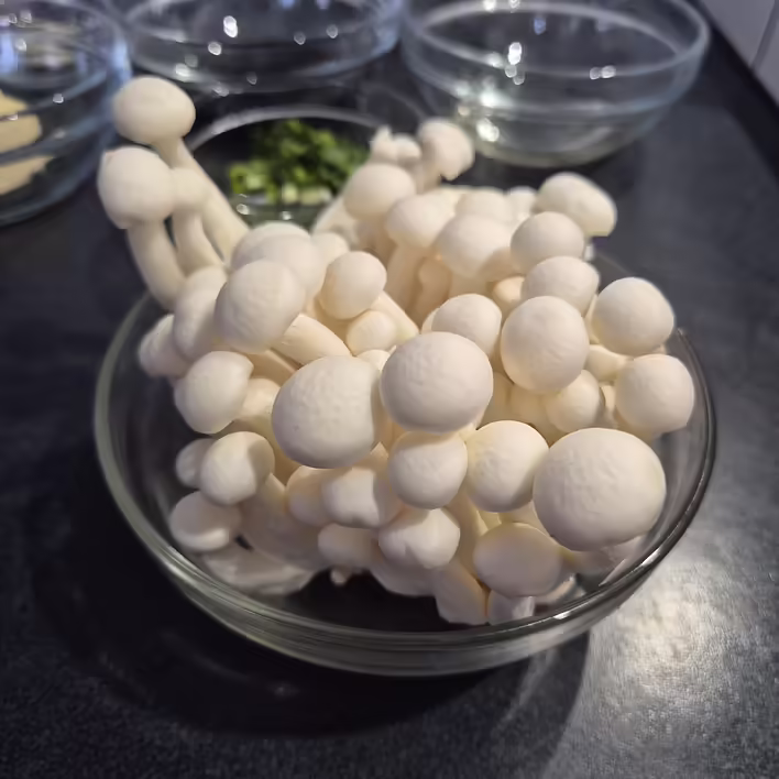 Білі шімеджі