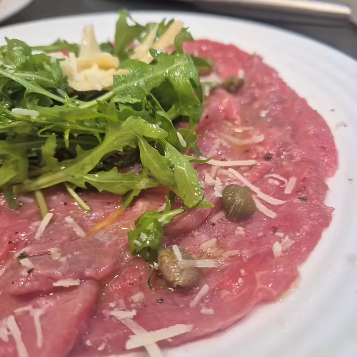 додаємо ще трохи натертого пармезану