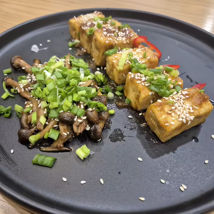 Co przygotować z tofu: przepis na smaczną kolację w stylu azjatyckim