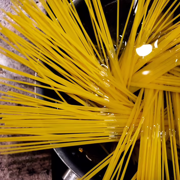 Was ist al dente, oder die Geheimnisse der perfekten Textur von Pasta und Gemüse