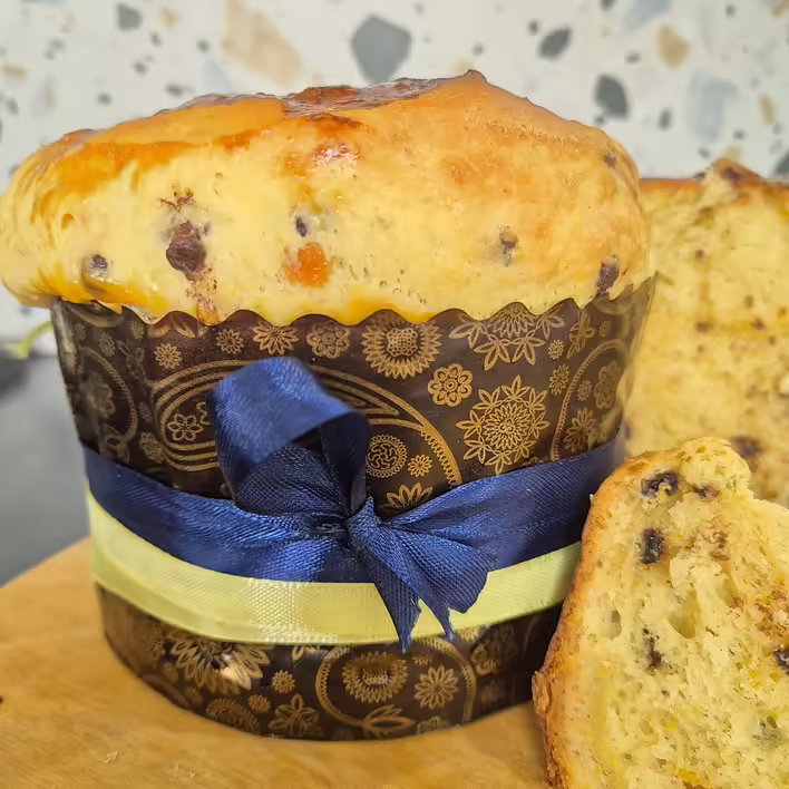 Beitrags-Cover: Panettone: einfaches und schnelles Schritt-für-Schritt-Rezept mit Fotos