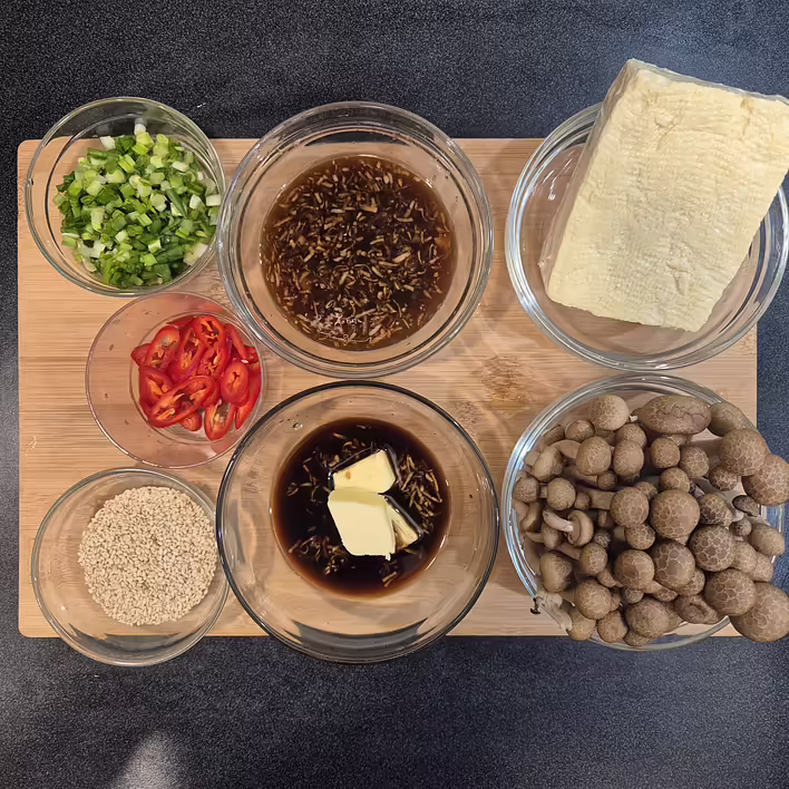 вже готові заправки для тофу та грибів, а також інгредієнти для презентації