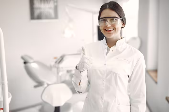 Гнатологія у Харкові: чим займається лікар‑гнатолог і чим він відрізняється від ортодонта