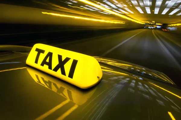 Safety and comfort in travel: what to pay attention to when ordering a taxi?