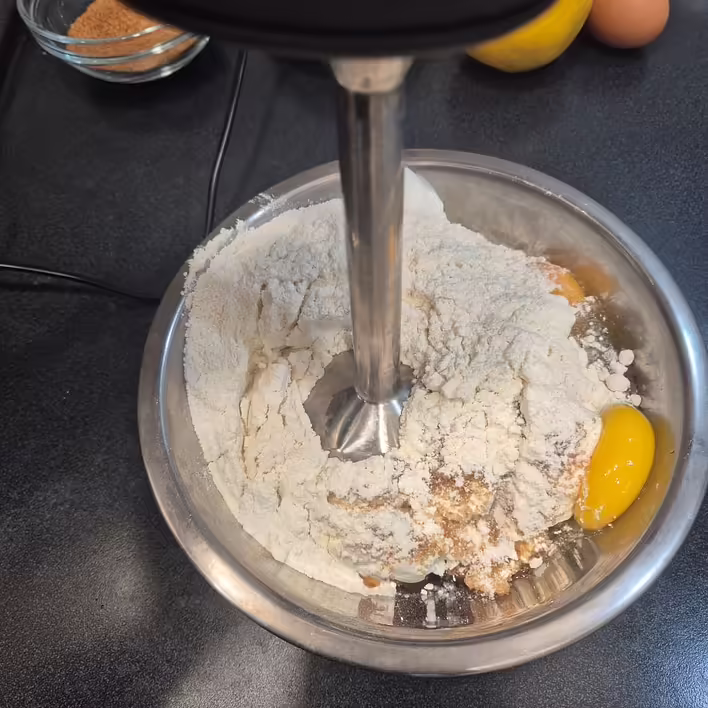 перебиваємо блендером до однорідності