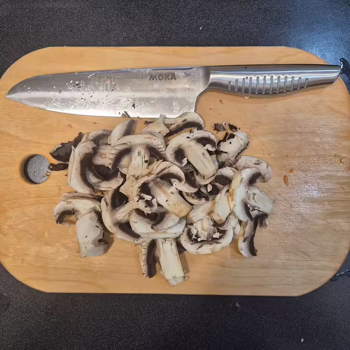 нарізали гриби