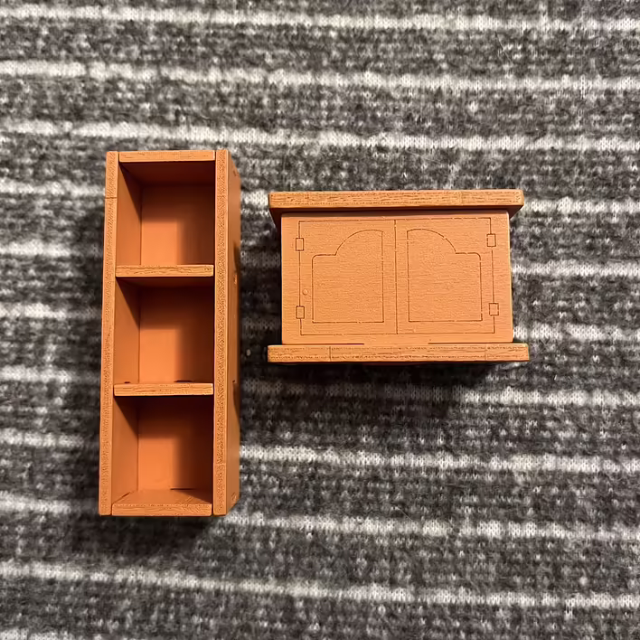 Шафа та стіл