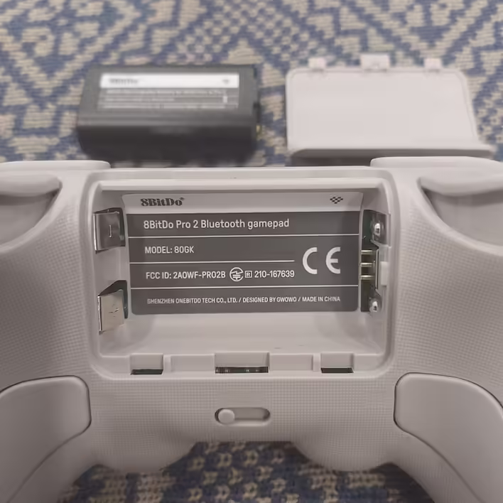 8BitDo геймпад без батареї