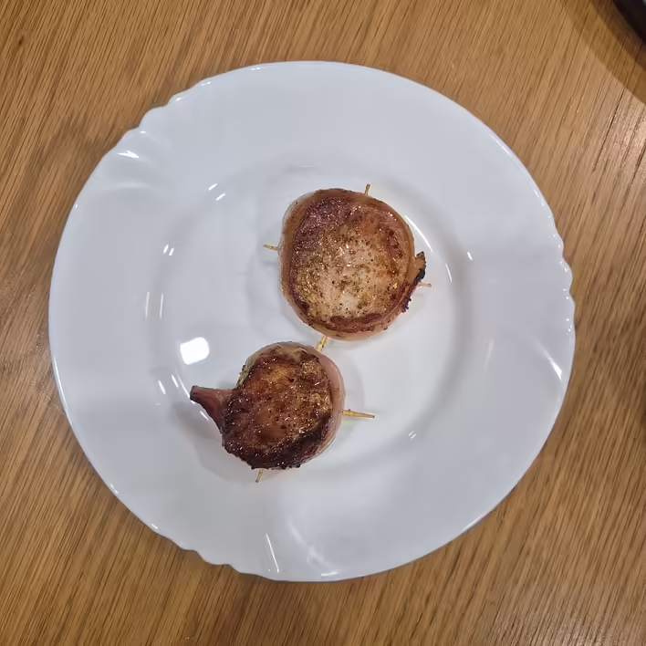 м'ясо відпочиває після смаження