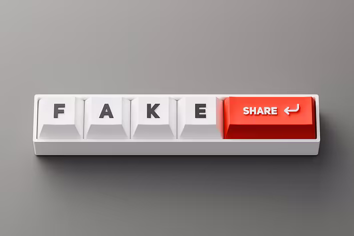 Okładka posta: Wojna hybrydowa: nowe oblicze współczesnego konfliktu